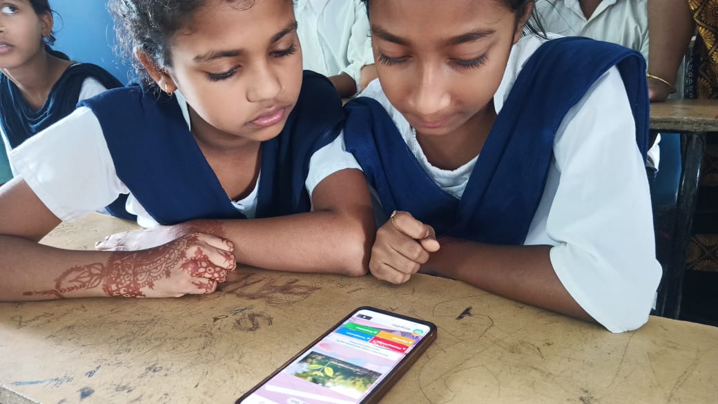 documents/activity_gallery/0002 ICT activity/t.jpg